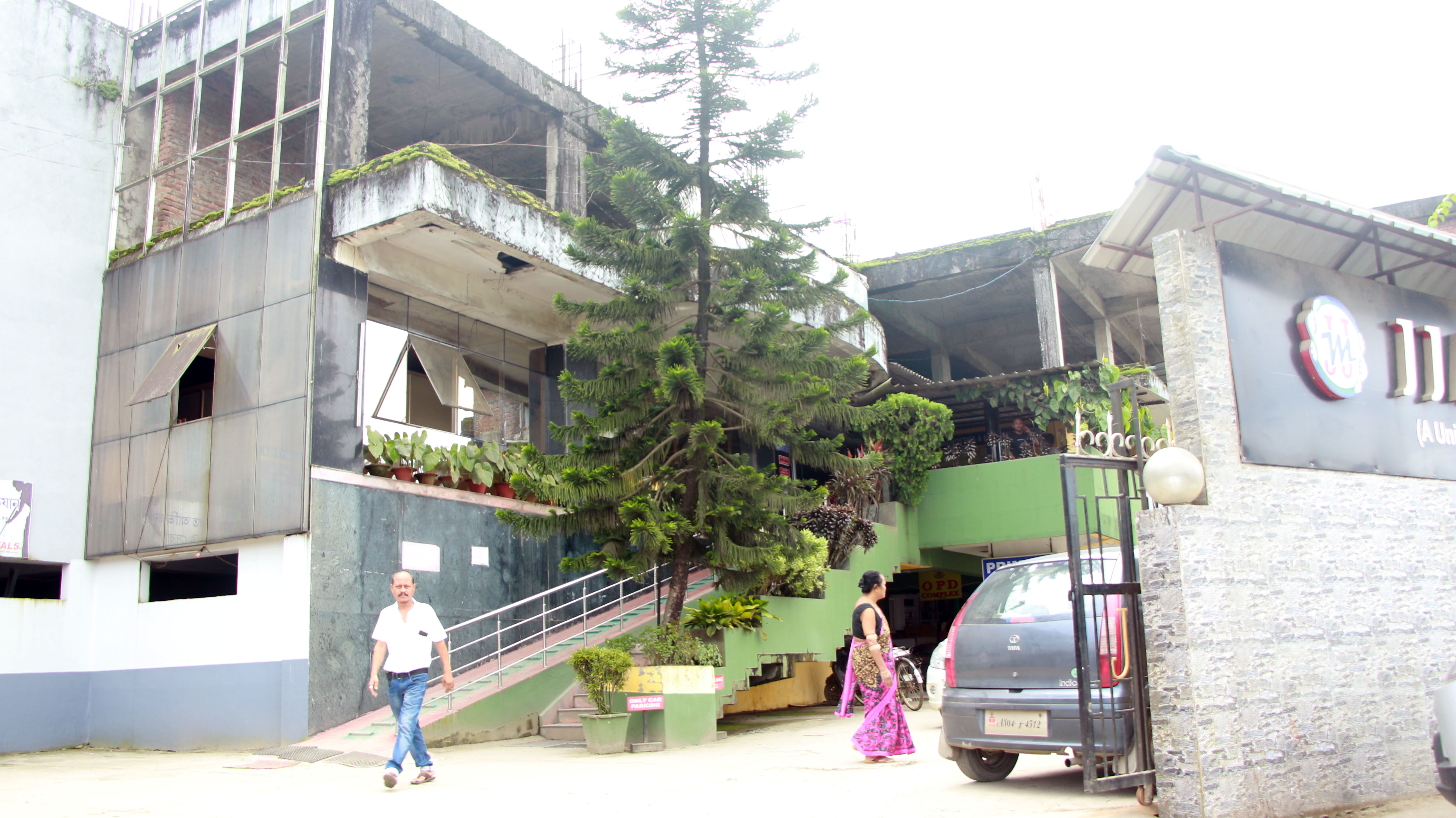hospital-exterior-view